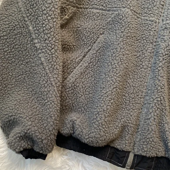 Vintage Reebok Reversible Jacket. Size Small - Picture 9 of 14